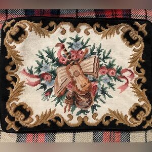 Vintage Handmade Needlepoint Christmas Holiday Violin Pillow Cover New